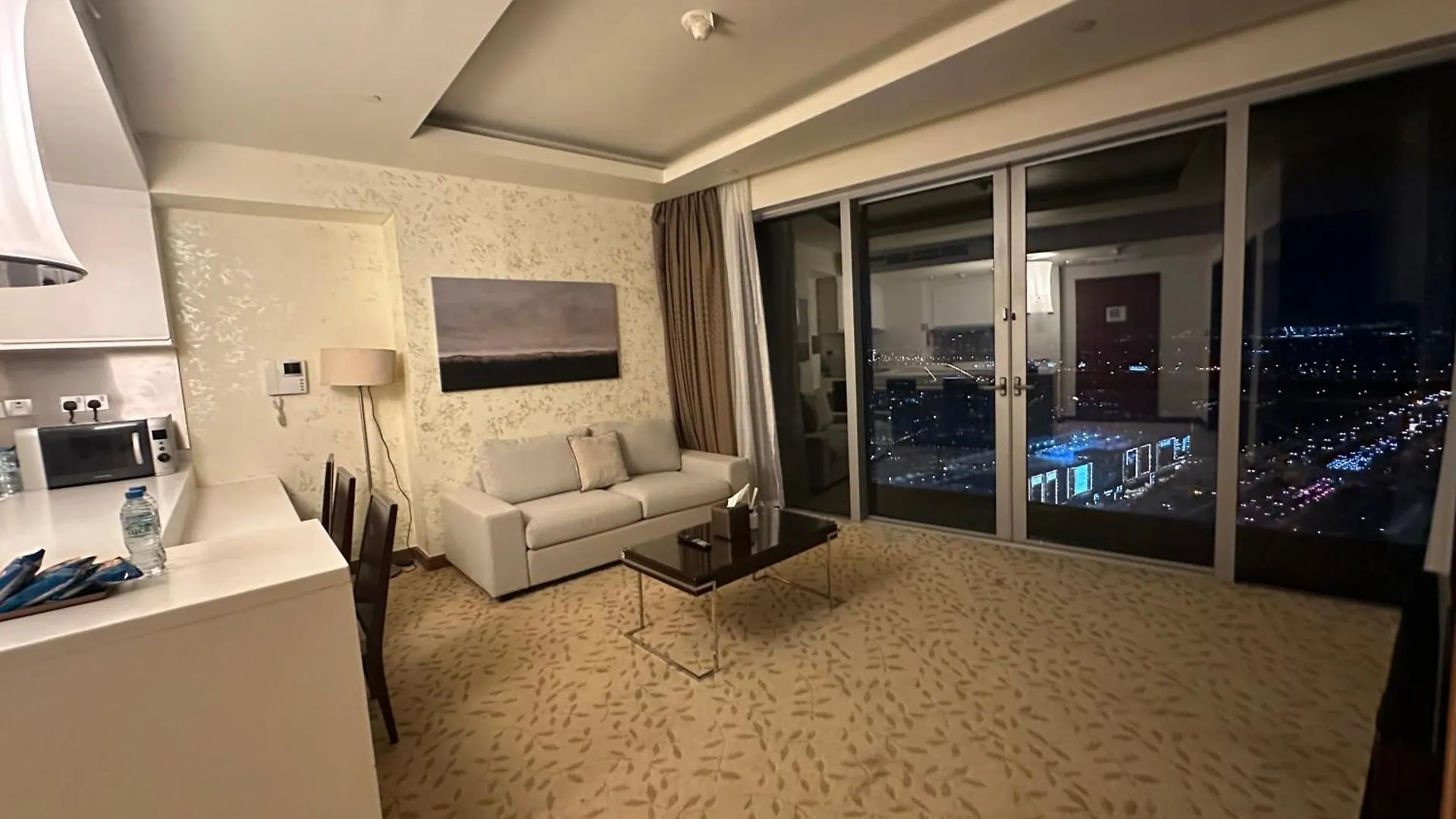 Emaar Residence Fashion Avenue - Formerly Address Dubai Mall 0*,