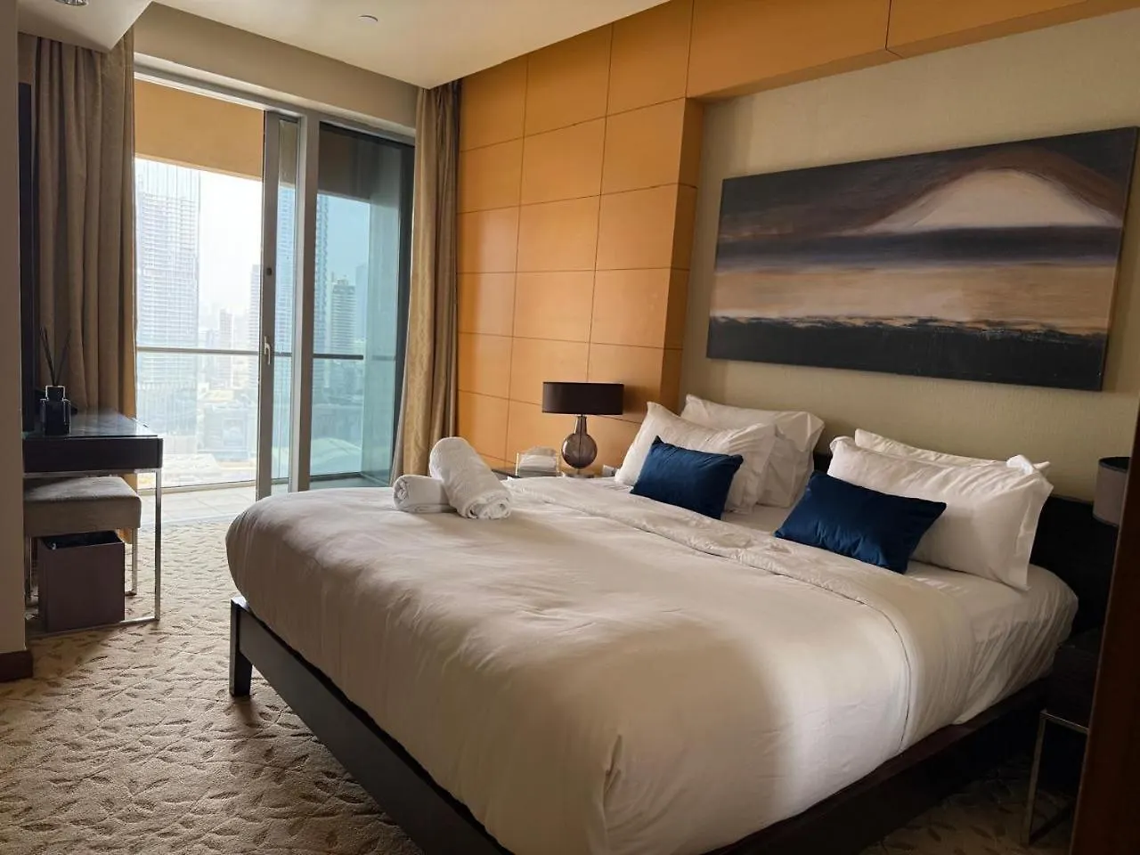 Emaar Residence Fashion Avenue - Formerly Address Dubai Mall Apartment